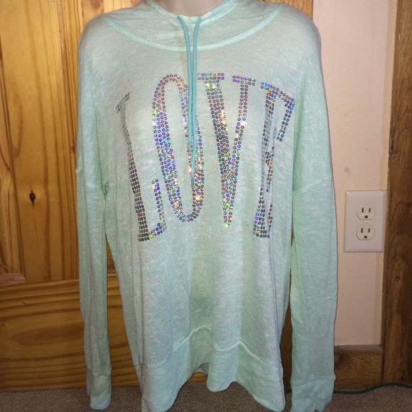 TRADE w/britneyg94 Slouchy mint green/aqua verde