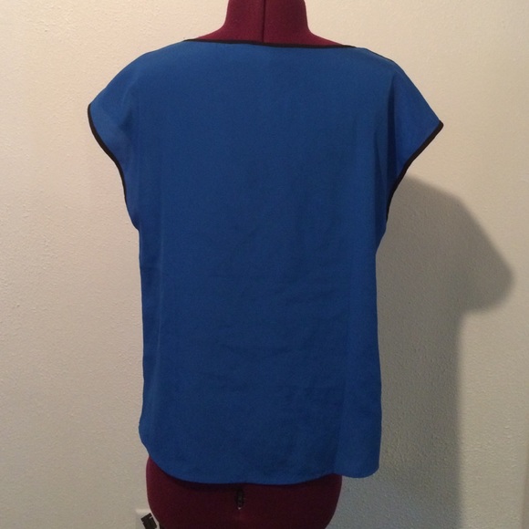 Color block nice Tee - Picture 2 of 2