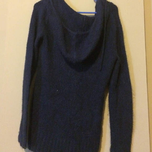 Sold in bundle - Picture 2 of 3