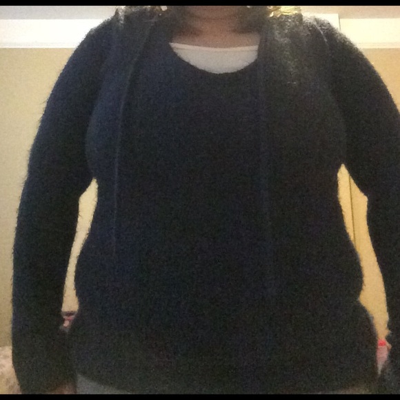 Sold in bundle - Picture 3 of 3