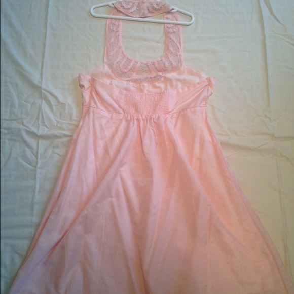 Pink top - Picture 2 of 2