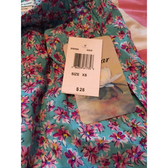 Super cute blue and pink skater skirt - Picture 3 of 3