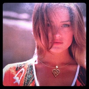 NG 10K Gold "I Love You" Pendant