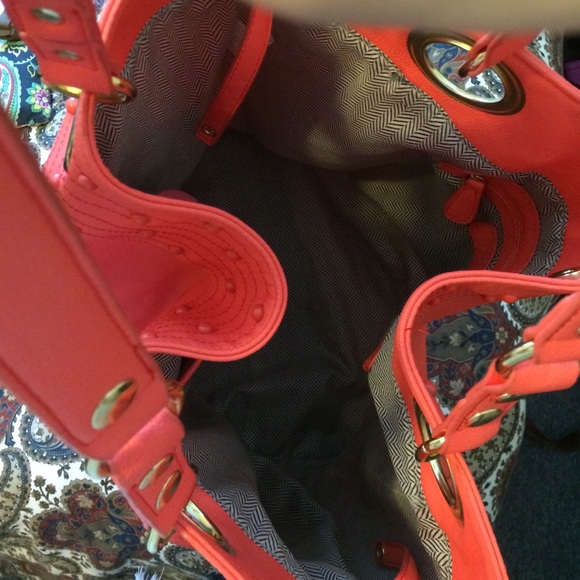 Steve Madden - Picture 3 of 4