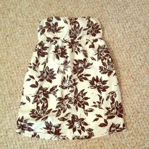 💥SOLD💥Forever 21 Strapless Floral Dress