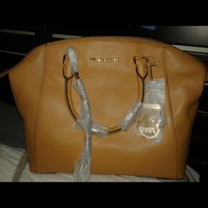 Michael  Kors  purse