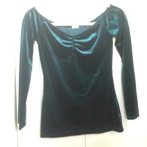 Garage turquoise velvety top