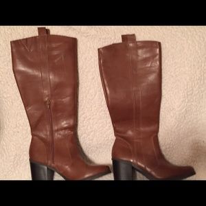Brown leather boots worn 2 times