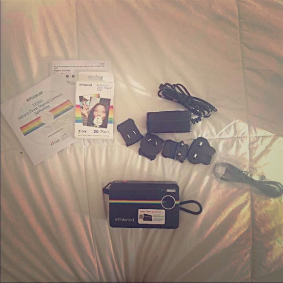 Polaroid Z2300