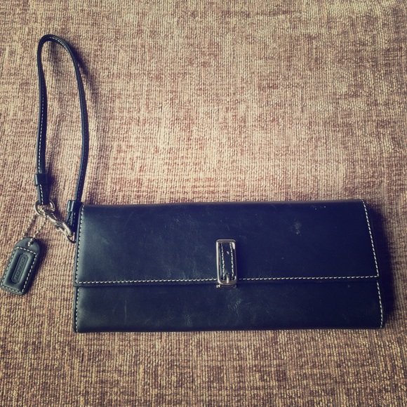 Cute coach wristlet