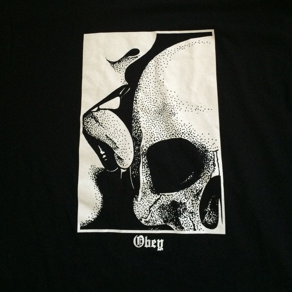 New obey shirt brand new