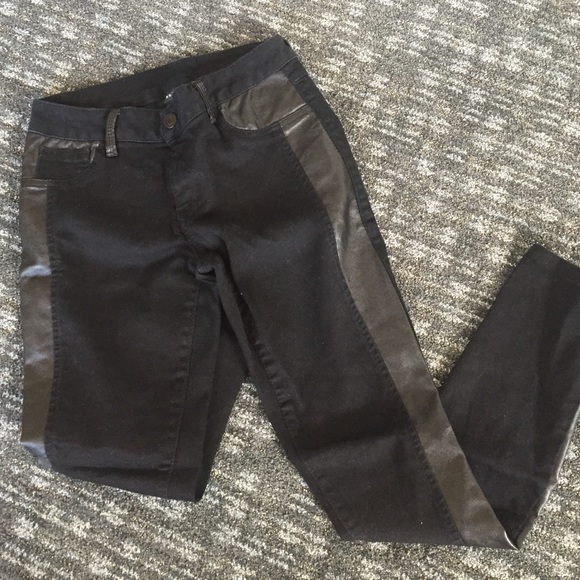 Jeans with leather sides