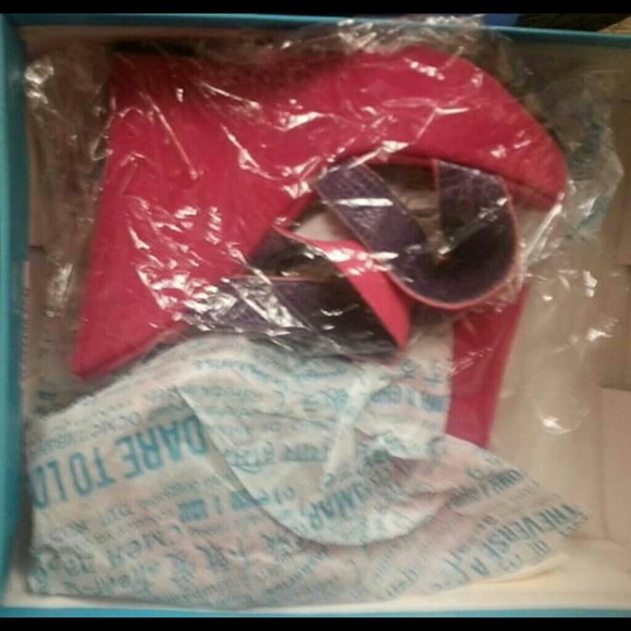 Wedges - Picture 2 of 3