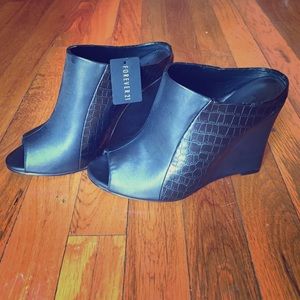 Forever 21 wedges