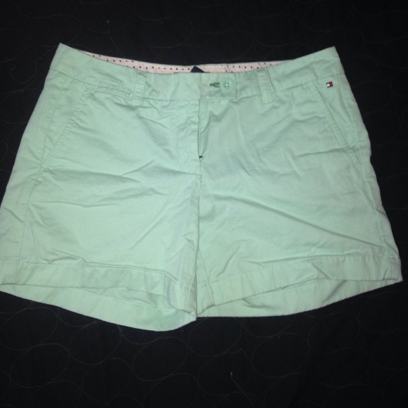 Tommy Hilfiger mint green shorts size 6