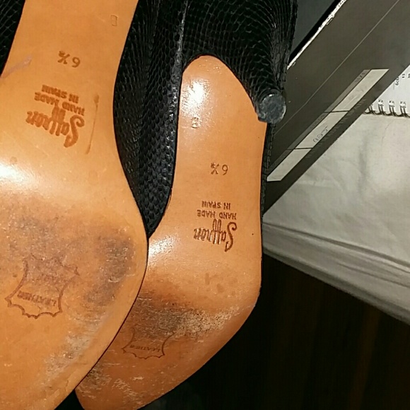 Boots - Picture 3 of 3