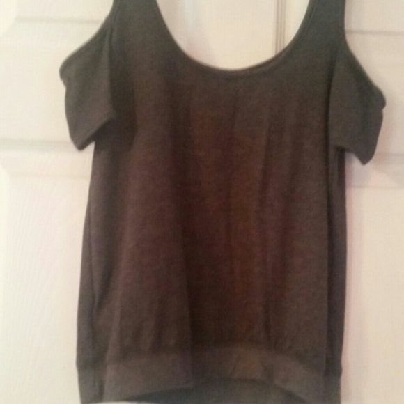 GUESS Los Angeles top - Picture 2 of 4