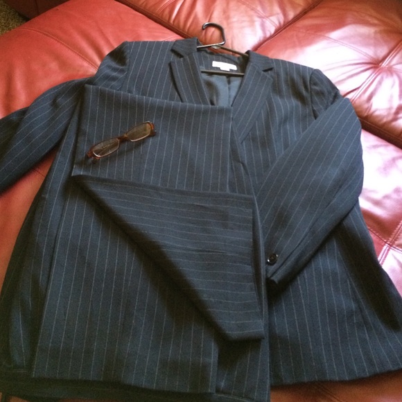 Suit