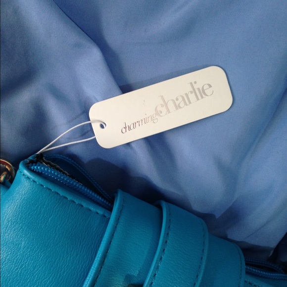 Purse - Picture 2 of 4