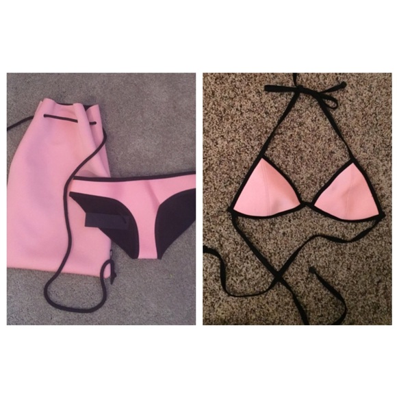 AUTHENTIC👙Triangl bikini👙