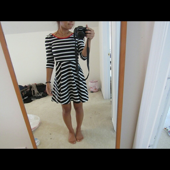 SOLD - Picture 4 of 4