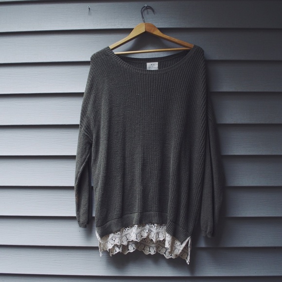UO sweater