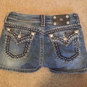 Youth miss me jean shorts