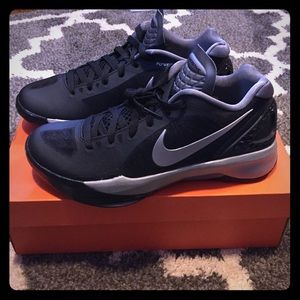 Nike Volleyball Sneakers