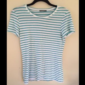 Tahari T-Shirt