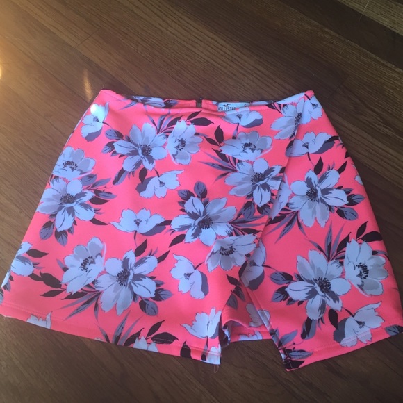 Hollister skort