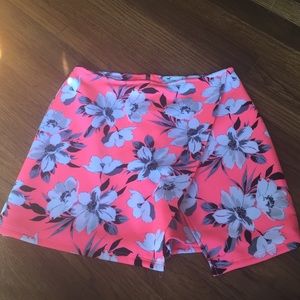 Hollister skort
