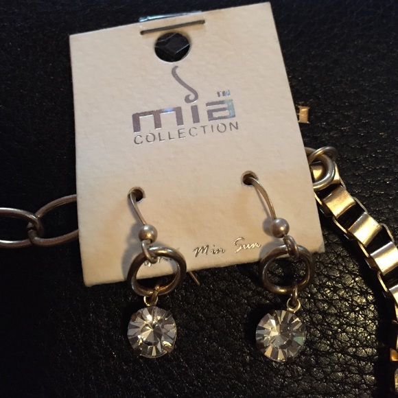 Hip Rhinestone Jewelry Set - Picture 2 of 4