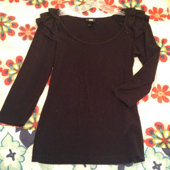 Black ruffled shoulder shirt
