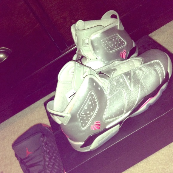 Jordan Shoes - Jordans/Sneakers