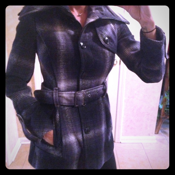 Adorable Wool Pea Coat!!