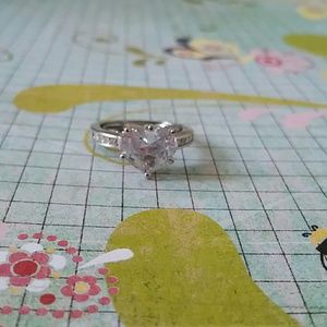 Zirconia heart ring