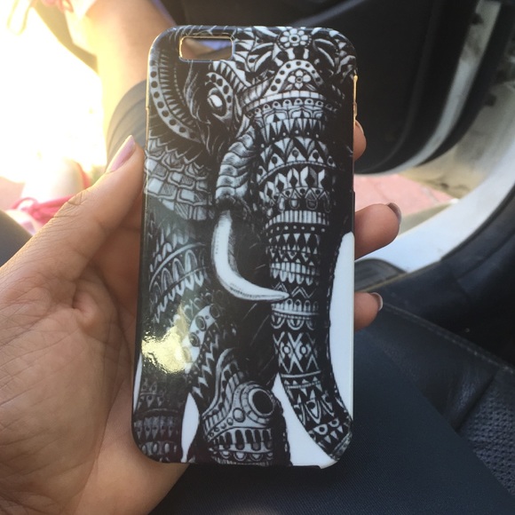 iPhone 6 elephant case