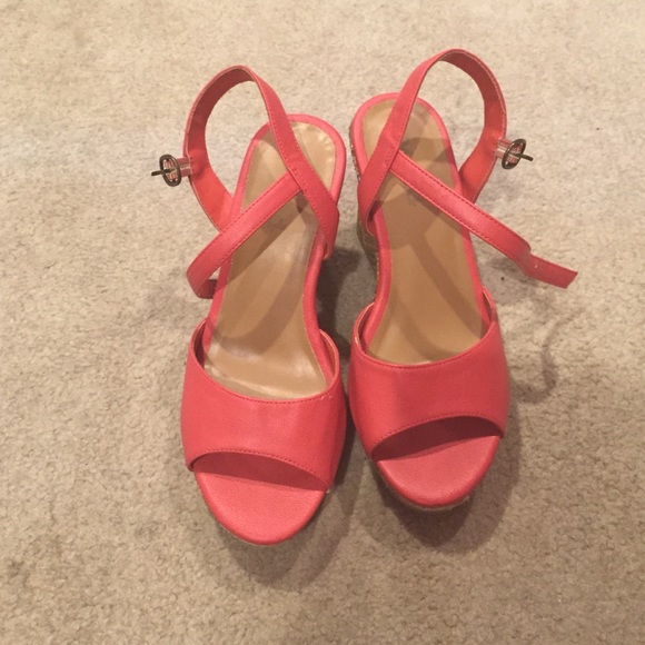 Mudd Wedges