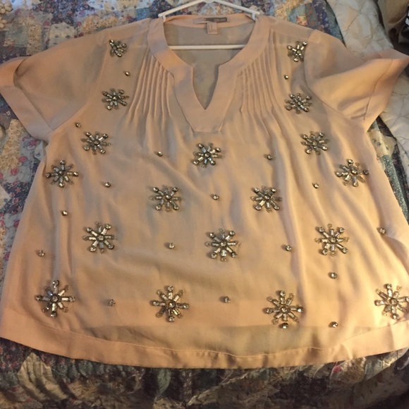 Sheer brooch top