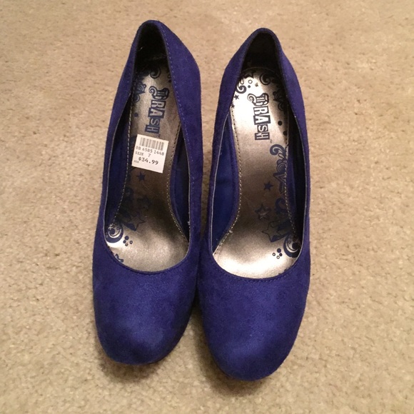 Blue wedges