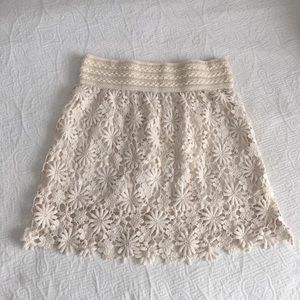 🌸✨Cream Crochet skirt!!!✨🌸