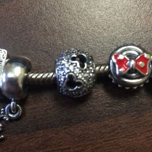 New pandora Disney charm