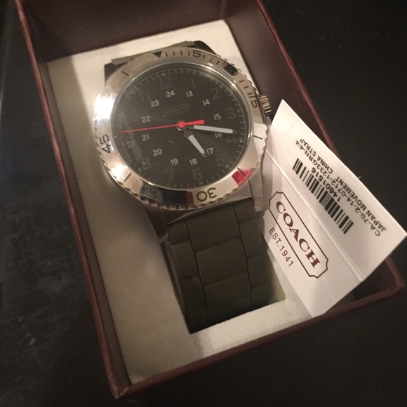Band new coach watch