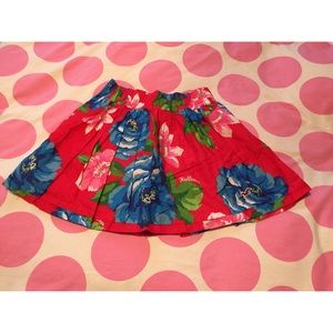 Hollister red floral skirt short NWOT