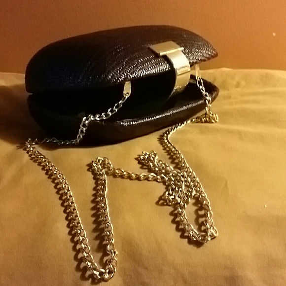 Handbag - Picture 2 of 2