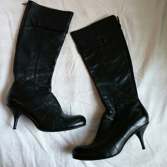 Biviel Shoes - Biviel black leather heeled boots