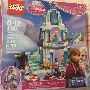 Frozen Lego set