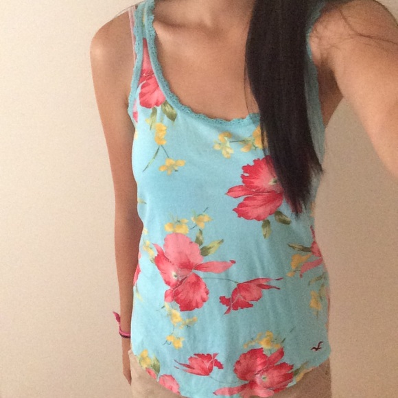 Hollister Floral Tank