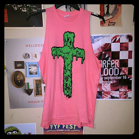 SLIME CROSS T
