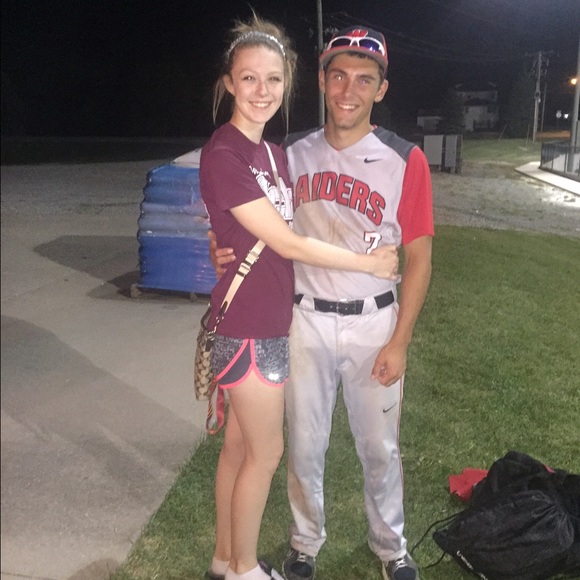 MEET YOUR SELLER😊 - Picture 3 of 4